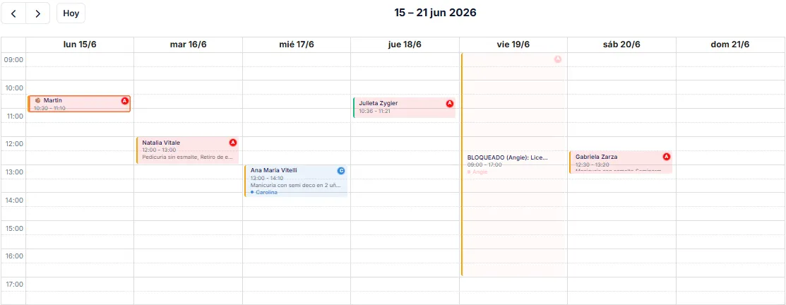 Calendario semanal de Turnoclick con turnos de varios profesionales